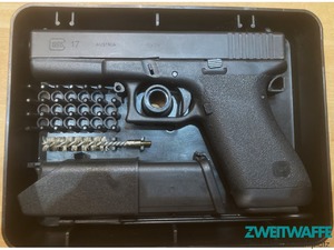 Glock 17 Gen1 (bevorzugt mit Originalmagazinen, Box, Zubehör und Handbuch)