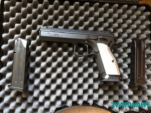 CZ Tactical Sport 2 silber - 9mm Para - 5"