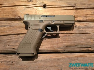 GLOCK 19X CO2 WAFFE 4,5MM BB BLOWBACK 18 RD MAGAZIN