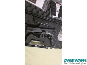 Kmr W-02 Cuda X OR 6" Nil Griffe Daumenauflage