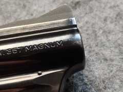 SW 19 - Smith & Wesson 19-3 - 2,5" - .357 Magnum - BJ 1975 - 9